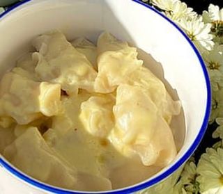 Вареники класичні білі з товченою картоплею (200/50г)