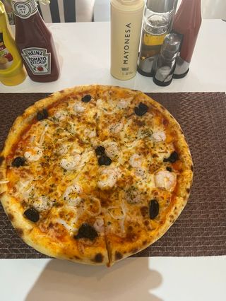 Pizza Fruit De Mer