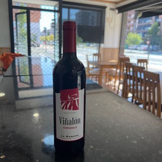 Vino Tinto De La Casa (750 ml.)