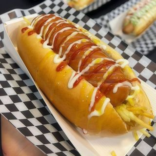 Hot dog perro suizo