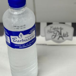 Botella agua pequeña 0,5l. Manantial Barbuzano