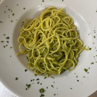 Pennette o spaghetti al pesto