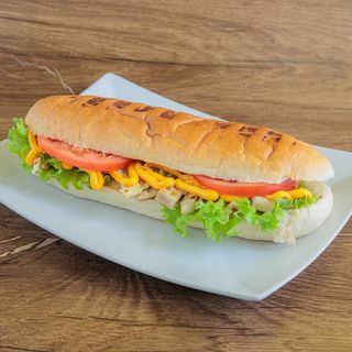 Cheddar chicken sendvič