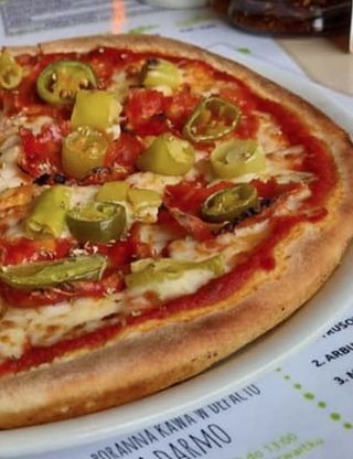 10. D CALZONE przekładana