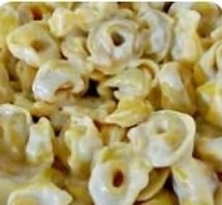 Tortellini con panna 