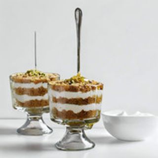 Tiramisu Kunafa Pistachio