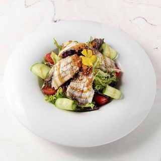 Салат із вугром (155г)