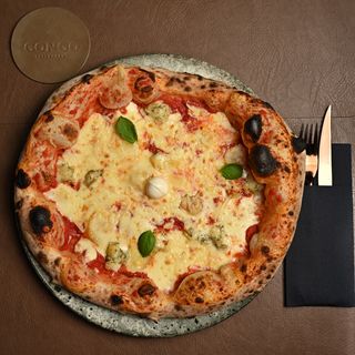 Pizza Cinque Formaggi