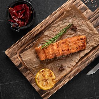 Стейк Лосося (200г/60 г)