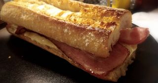 Bocata Caliente De Bacon 