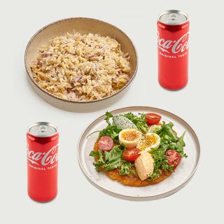 Комбо Орзо Карбонара та Дерун із зеленим мусом + 2 шт. Coca-Cola, 0,33 л ж/б