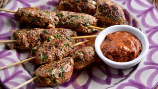 Plato de kefta (carne picada)