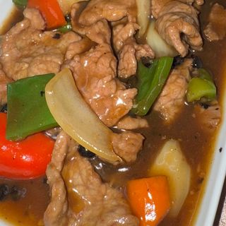 Beef in black beans sauce 