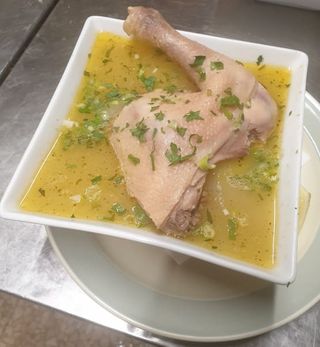 Caldo de Gallina