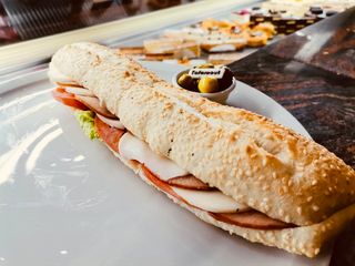 Sandwich Charcuterie Fromage