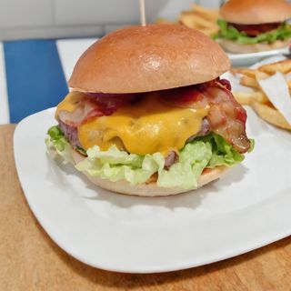 Fan Bacon Burger