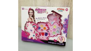 Косметика Единорог 3 яруса