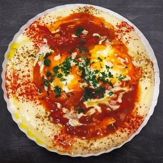 Hummus shakshuka cu ou