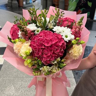 Bukiet Kwiatowe Marzenie - ozdobne opakowanie i odżywka gratis