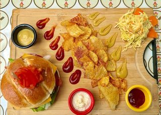 Mediterranean Burger