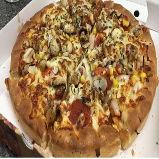 Pizza Royale