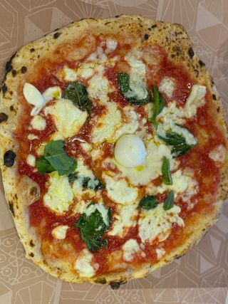 Margherita con bufala