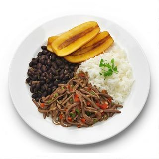 Plato Combinado De Pabellón