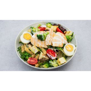 Proteinska pasta salata