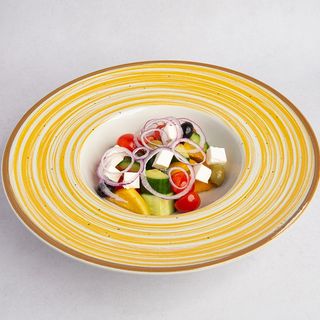 Sałatka Grecka z fetą i oliwkami