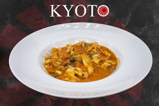 Pollo Al Curry Amarillo