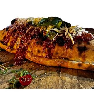 Super Calzone