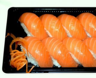 B42. Nigiri De Salmón (8 Uds.)