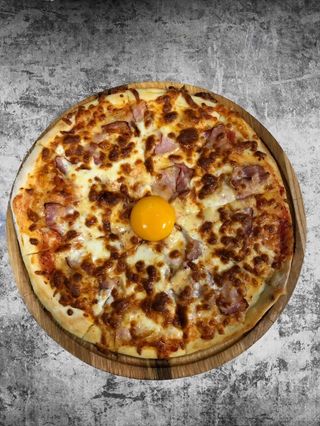 Піца Карбонара (390г)