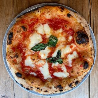 Pizza Tradicional Margherita