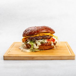 Classic cheeseburger