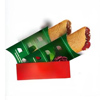 Пирожок с вишней