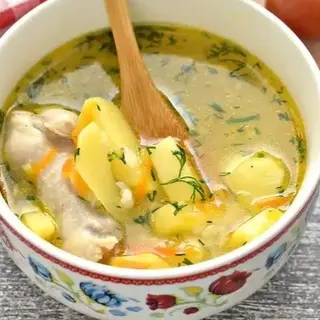 Суп домашній з куркою (300г)