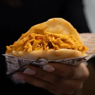 Arepa De Pollastre