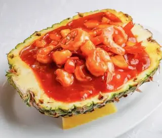Gambas com Ananás Fresco