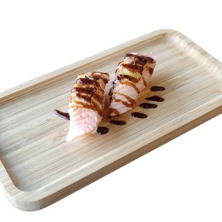 46A. Nigiri de salmón Flameado Con Queso