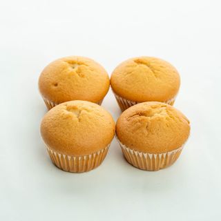 4 Pack Queen Cakes 