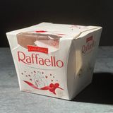 Цукерки Raffaello