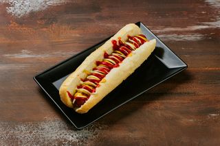 Хот-дог Класичний з баварською сосискою