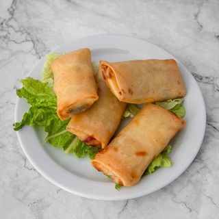 Rollitos fritos especiales de la casa (4 uds.)