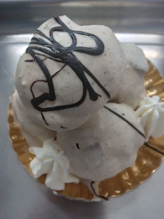 Profitteroles al caffe