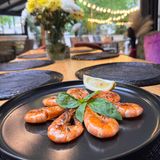 Цели скариди на грил