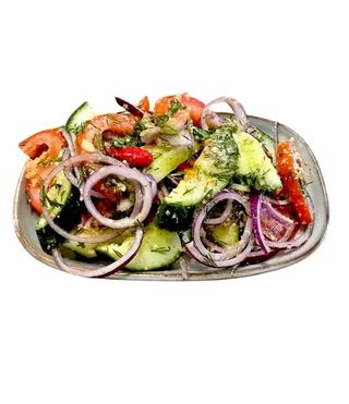 Sałatka Gruzińska Z Orzechami Włoskimi