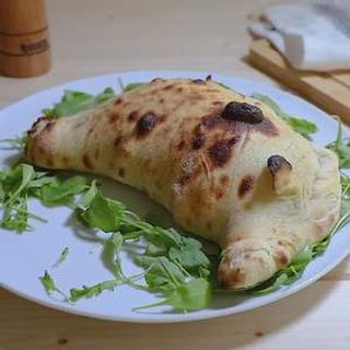 Pizza Calzone