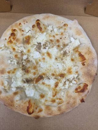 Домашна пърленка със сирене