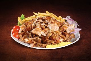 Gyros de pui la cutie